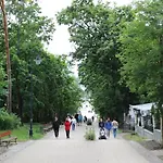 Mieszkania I Przy Plazy, Przyjazne Czwronogom, Zeromskiego 2 Holiapart * كرينيتا مورسكا