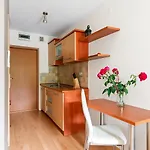 شقة Mieszkania I Przy Plazy, Przyjazne Czwronogom, Zeromskiego 2 Holiapart