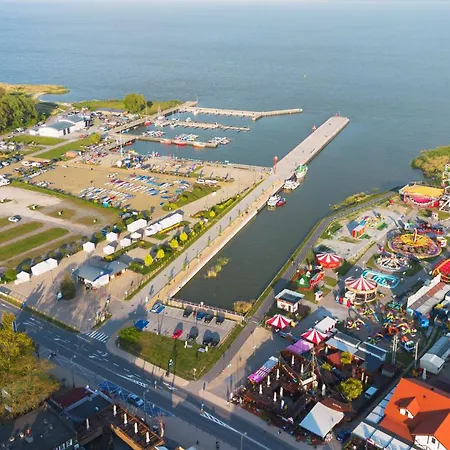 Mieszkania I Przy Plazy, Zeromskiego 2 Holiapart Lägenhet Krynica Morska