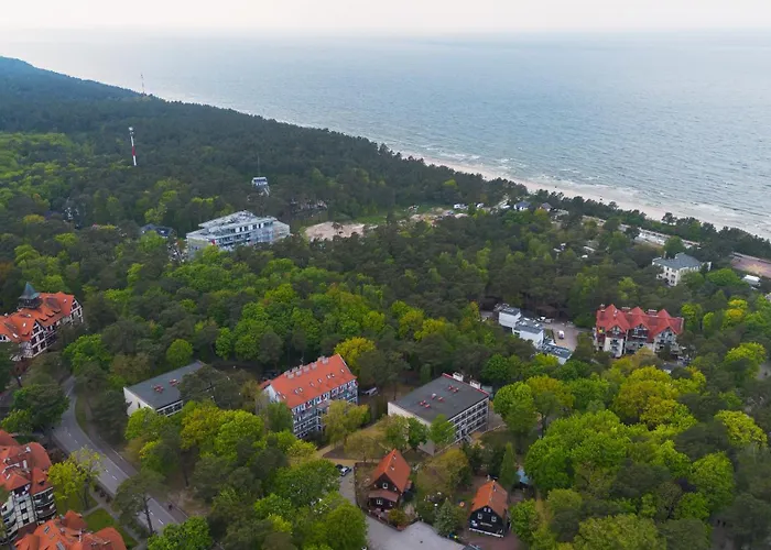 Mieszkania I Przy Plazy, Zeromskiego 2 Holiapart Lägenhet